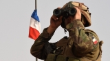  Francezi din baza NATO: „Cântă la terasă până la patru dimineaţa”  