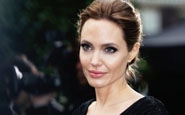 Angelina Jolie s-a supus unei intervenții de extirpare a ovarelor 
