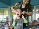 Copii torturaţi de o educatoare bolnavă FOTO