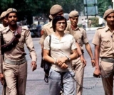 Criminalul în serie "Șarpele" care a terorizat ASIA în anii '70, a fost eliberat! A omorât 24 de oameni, în șapte țări