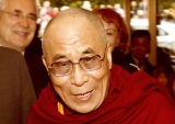 EXCLUSIV!!! Conferinta lui Dalai Lama de la Budapesta poate fi vazuta live si in Romania