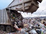 În România, colectarea gunoiului poate deveni o infracţiune