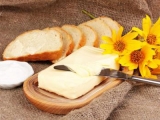 Înlocuirea untului cu margarina poate dăuna sănătăţii