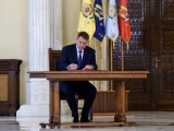 Iohannis a promulgat pensiile speciale pentru diplomați și funcționari parlamentari