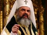 Regele romilor îl dă în judecată pe Patriarhul Daniel