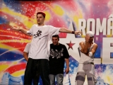 "Românii au talent". Cum a învăţat să danseze Robo, băiatul cu „oasele de cauciuc”