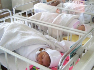 15-maternitati-dotate-cu-aparatura-de-ultima-generatie-aceste-donatii-se-cuantifica-in-vieti-umane-40144-1.jpg