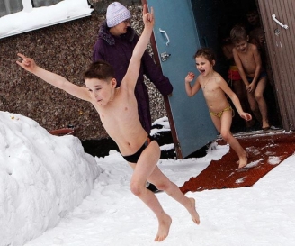 cum-sunt-pregatiti-copiii-in-rusia-pentru-gerul-siberian-foto-28543-1.jpg